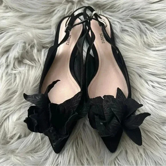 SCHUTZ Chamoi Pump Black Size 6 NWB